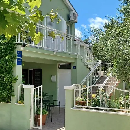 Clementina Sunrise Apartament Orebić