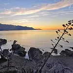 Clementina Sunrise