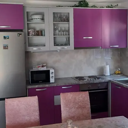 Clementina Sunrise Apartmán